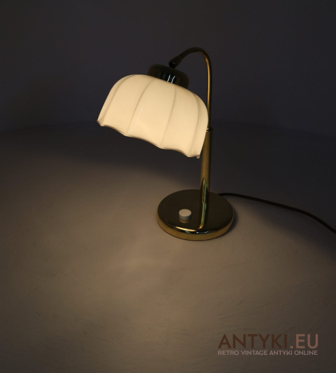 lampka biurkowa do gabinetu retro