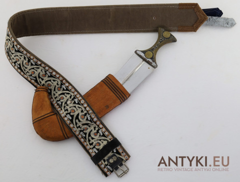 tradycyjny arabski sztylet