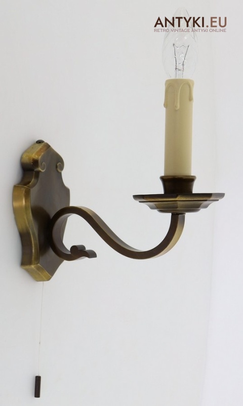 rustykalne kinkiety na sznurek