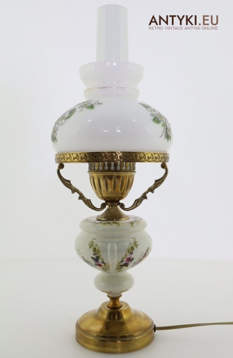 romantyczna lampa stołowa retro