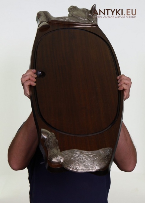 dekoracyjna taca do serwowania dziczyzny