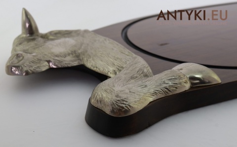 myśliwska taca z mosiężnym bykiem