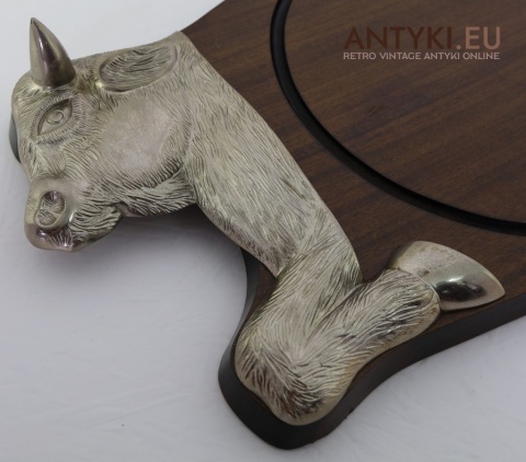 XL! Duża antyczna myśliwska taca do serwowania dziczyzny i mięsa – solidna drewniana deska z mosiężnym bykiem