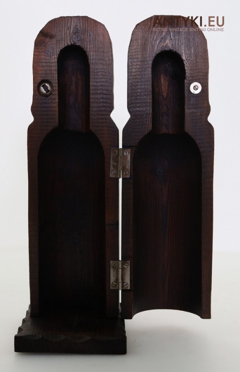 skrytka na alkohol  w figurze mnicha