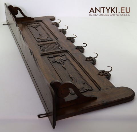 wieszak kolekcjonerski z epoki eklektycznej