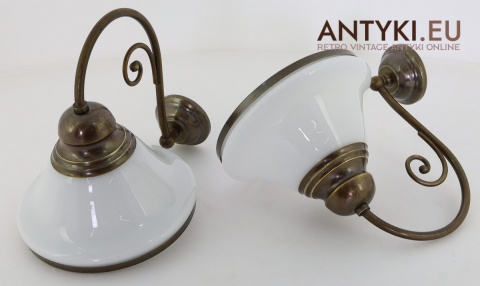 kinkiet retro z mlecznym kloszem