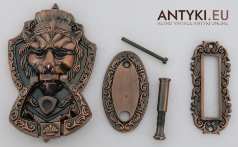 kołatka retro z głową lwa i judaszem