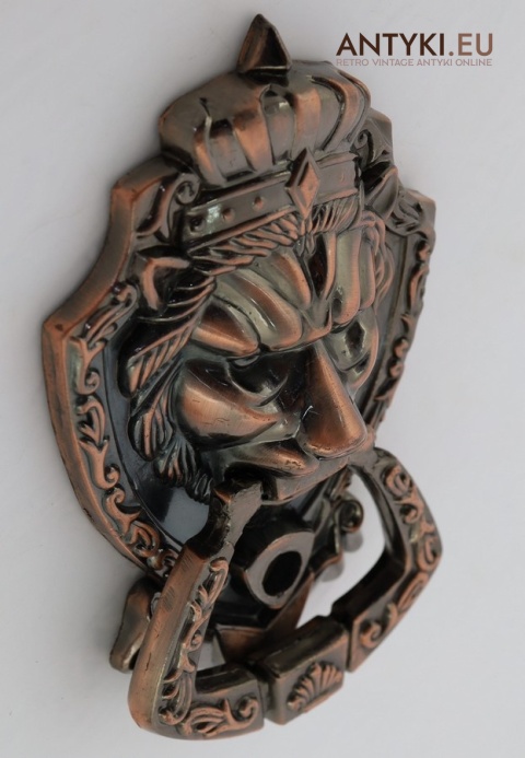 antyczna kołatka miedziana z wizjerem