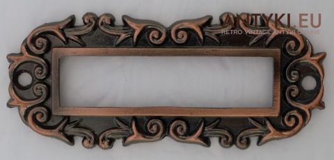 stara kołatka drzwiowa z epoki