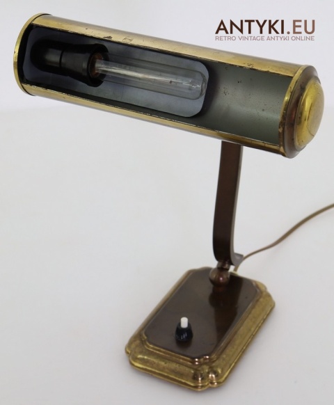 Klasyczna lampa bankierska do gabinetu