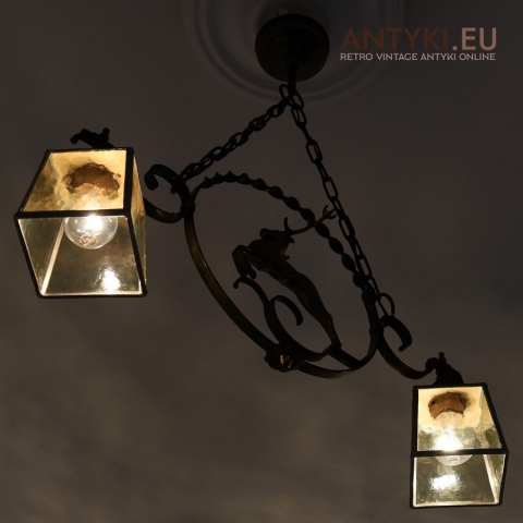 antyk mosiężna lampa z jeleniem