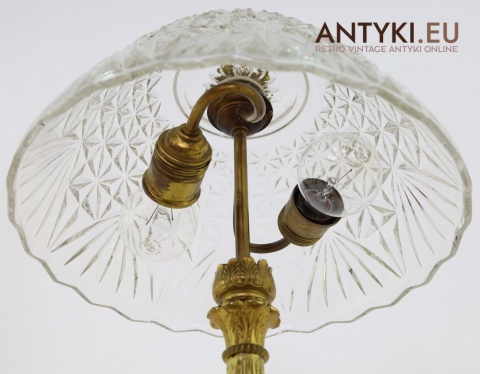 stołowa pałacowa lampka z kryształem