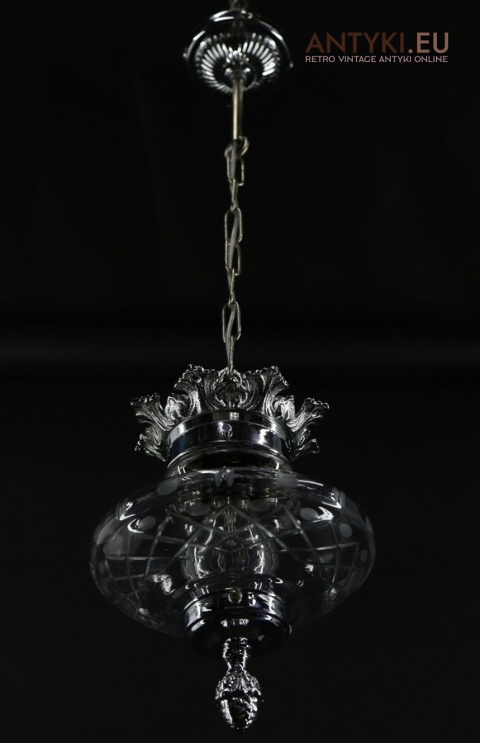 zwis sufitowy w stylu antycznym