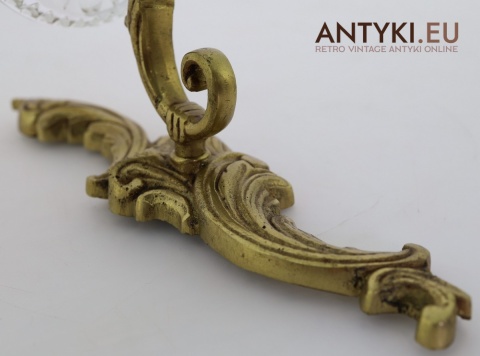 mosiężne kinkiety ścienne z patyną