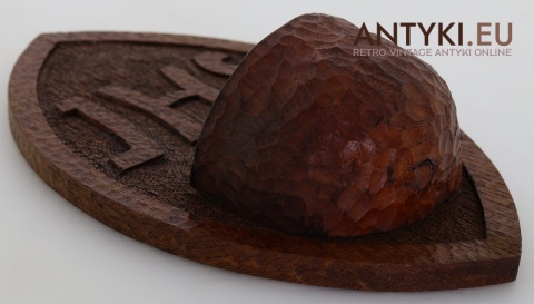 aspersorium z symbolem ihs