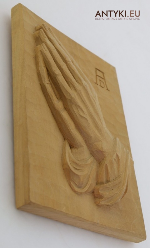 modlące się ręce z drewna kolpingsfamilie