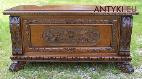 wiejska drewniana skrzynia vintage