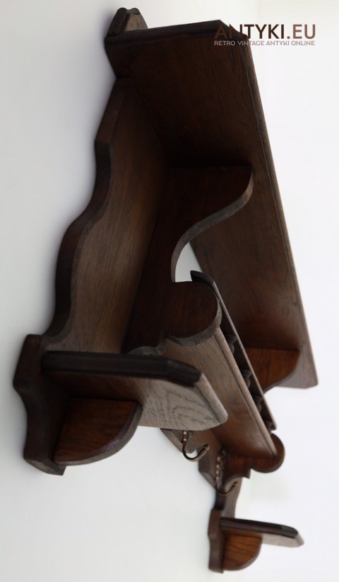 półka z haczykami do kuchni