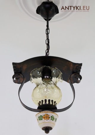 Klasyczna lampa sufitowa retro – metal, ceramika i szkło w stylu wiejskim / góralskim