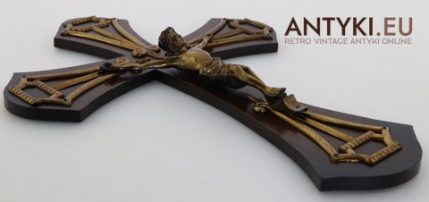 dewocjonalia antyczne krzyż na ścianę