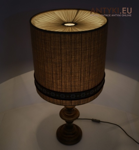 stołowa lampa z lat 70 z tkaninowym kloszem
