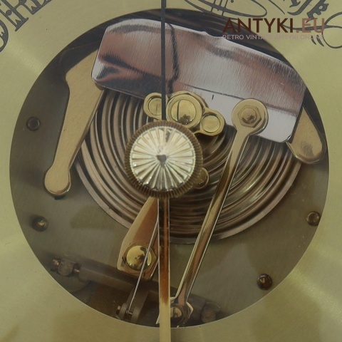 mosiężny barometr retro