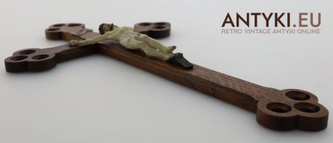 unikatowy krzyż drewniany vintage