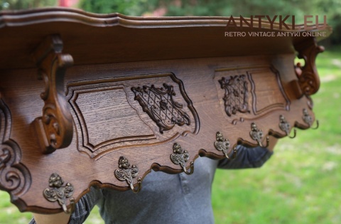 rustykalny wieszak do przedpokoju