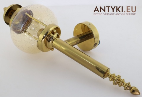 dekoracyjna lampa ścienna z mosiądzu