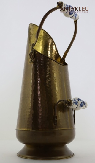 Mosiężny dzban vintage z połowy XX wieku – dekoracyjny pojemnik na laski i parasole