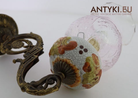 oświetlenie retro z efektem craquelure