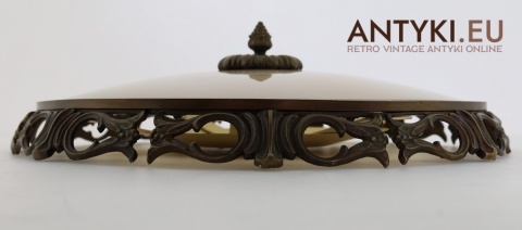 duży plafon antyczny