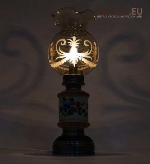 lampa vintage na stolik ceramiczna