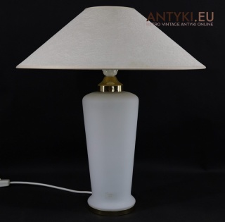 Stylowa lampa stołowa Murano – podświetlana noga lampy i abażur