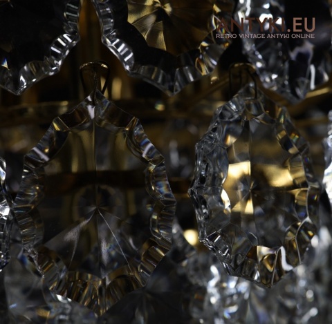 antyczne kryształowe żyrandole