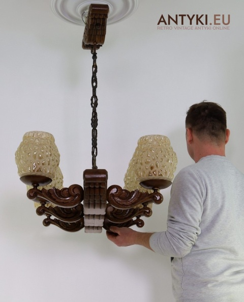 góralski żyrandol vintage z kloszami
