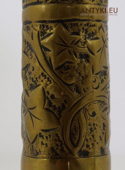 secesyjne dekoracyjne świeczniki secesja roślinne wzory