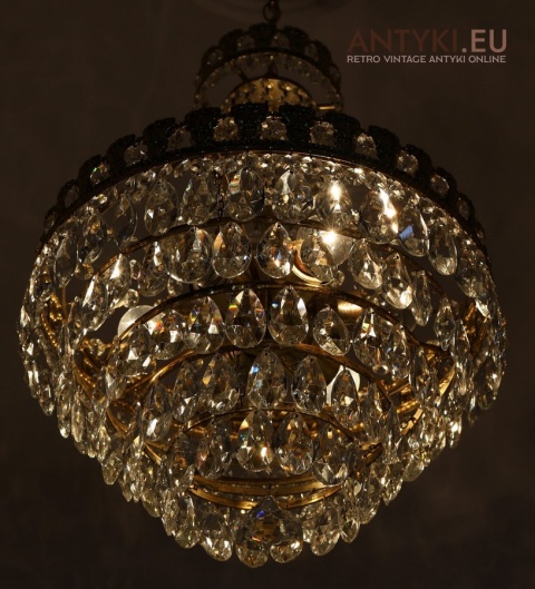 dekor vintage żyrandol kryształowy