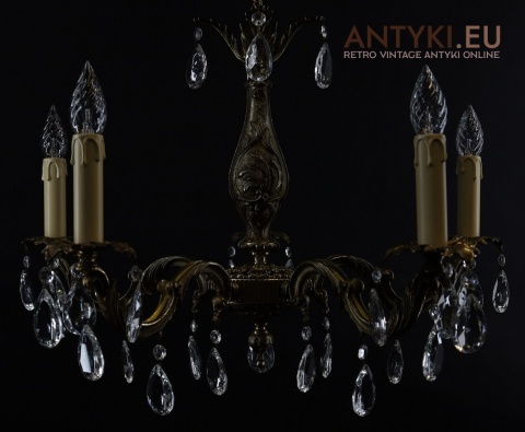 stylowy żyrandol pałacowy retro