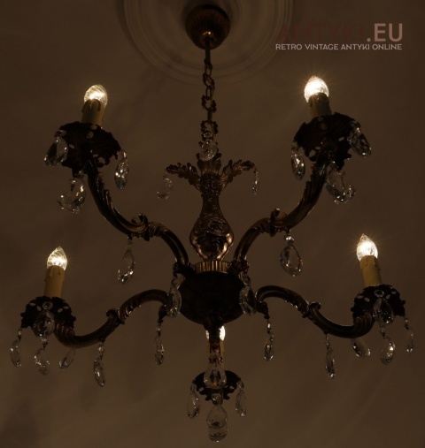 antyczny elegancki żyrandol barokowy