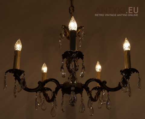 żyrandol z połowy xx wieku