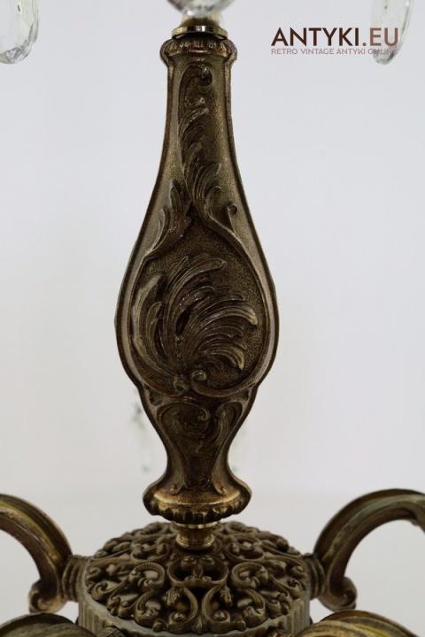 Antyczny pałacowy żyrandol barokowy z epoki – stylowe oświetlenie vintage