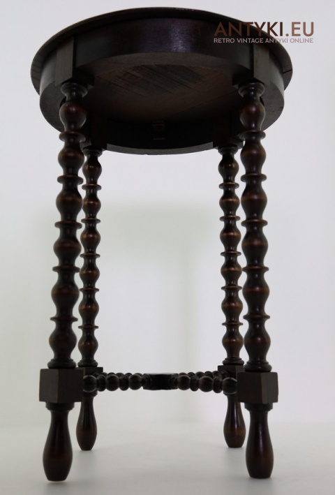 stolik grunderzeit pod rzeźbe