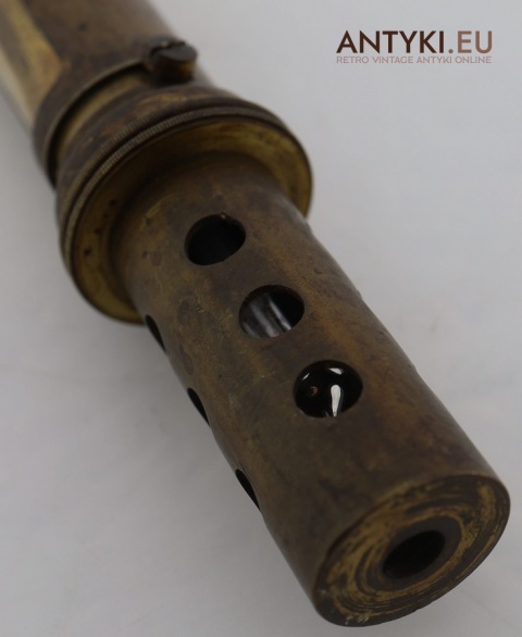 industrialny termometr antyczny