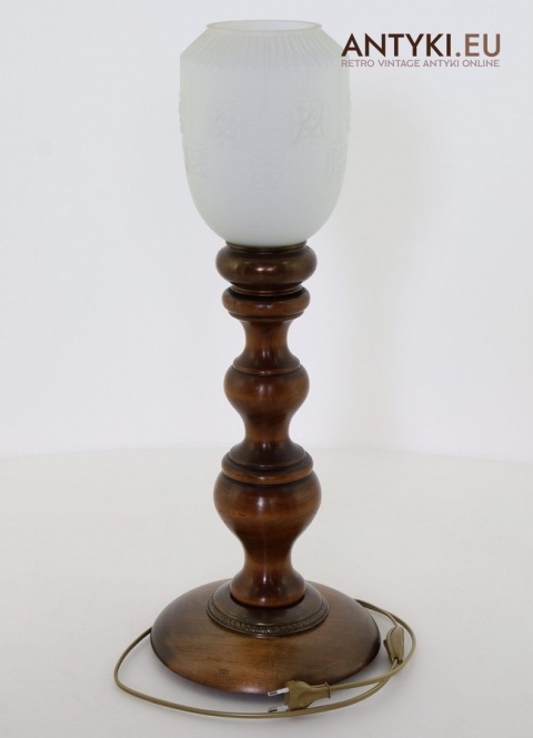 wysoka lampa stołowa rustykalna vintage