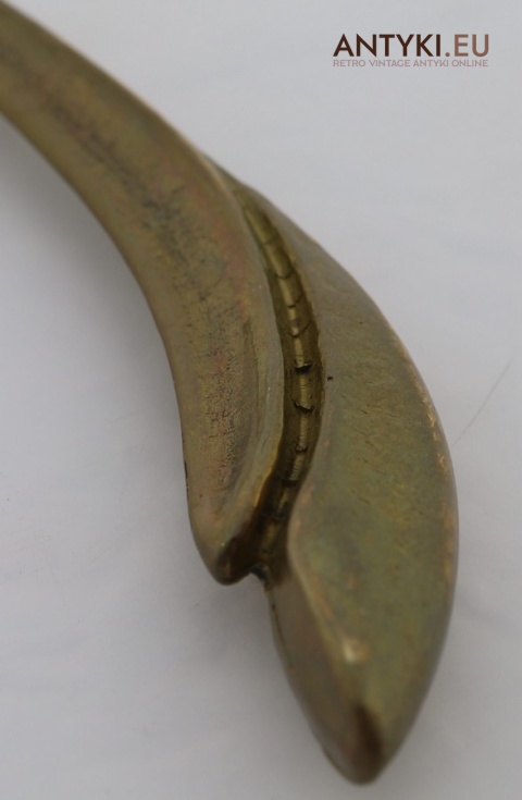 Masywne mosiężne wieszaki retro – ozdobne luksusowe wieszaki vintage