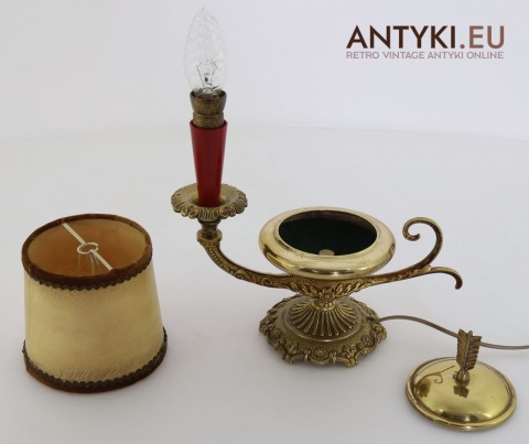 mała mosiężna lampka stołowa retro