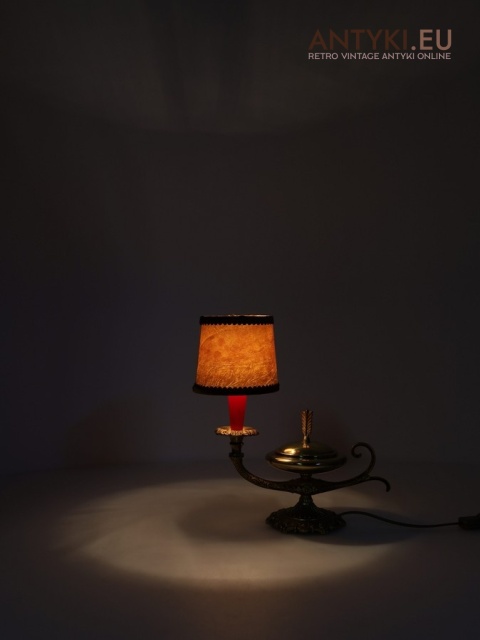 unikatowa lampka stołowa antyczna