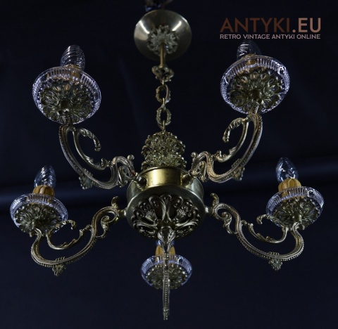 stylowy żyrandol retro z epoki mosiądz