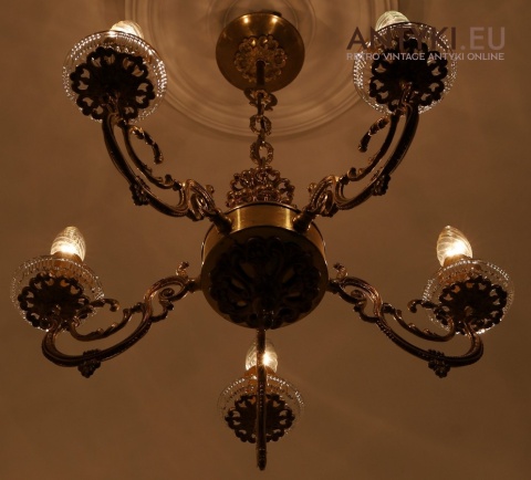 zabytkowy stylowy żyrandol mosiądz i kryształ